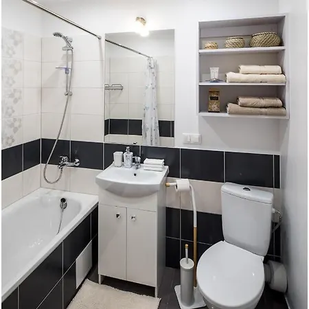 Inn Klijanu Street Design Studio In City Centre Riga