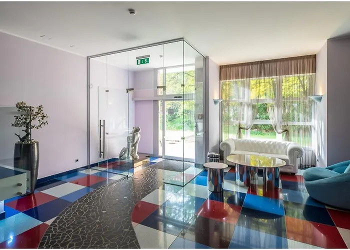 Klijanu Street Design In Centre Fogadó