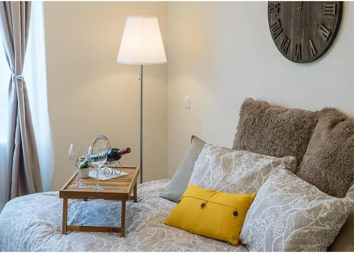 Klijanu Street Design In Centre Fogadó *